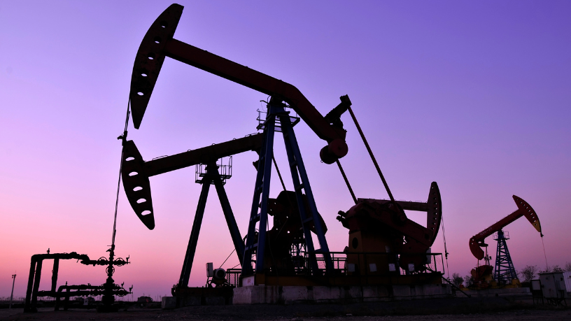 Fernando Trabach Filho explica como a oscilação do preço do petróleo influencia a economia e seus principais indicadores.