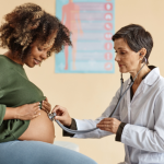 Dra. Thaline Neves explica como o acompanhamento do neurodesenvolvimento fetal e as intervenções precoces podem prevenir doenças neurológicas.