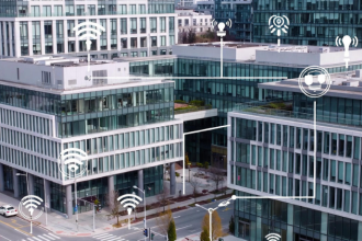 IoT e edifícios conectados elevam controle, conforto e eficiência no mercado imobiliário, comenta Alex Nabuco dos Santos.