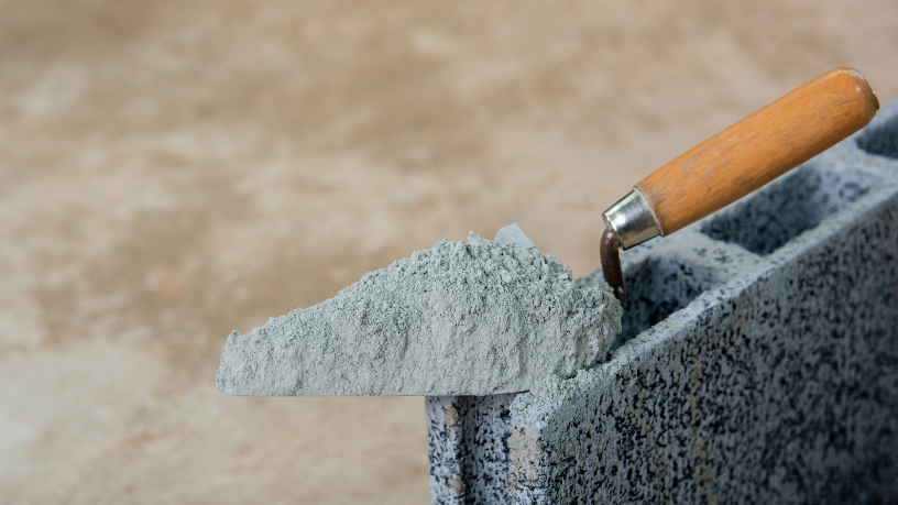 Valderci Malagosini Machado analisa como os artefatos de cimento contribuem para a redução de impactos ambientais na construção.