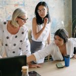 Mulheres no mercado de tecnologia: avanços, desafios e oportunidades para transformar o setor